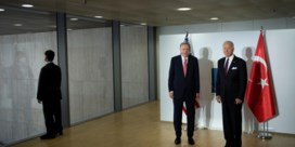 Congo en Irak welkom op Bidens top voor democratie, Orban en Erdogan niet