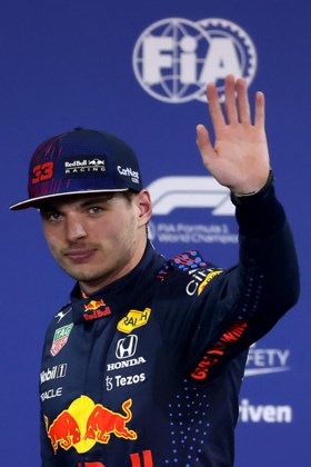 Verstappen pakt polepositie in Grote Prijs van Abu Dhabi