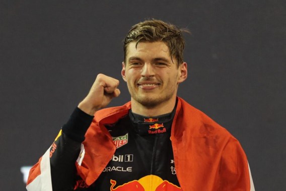Max Verstappen in tranen na waanzinnige eerste wereldtitel: ‘Eindelijk heb ik wat geluk gehad’