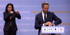 ‘Vasthoudende’ beller stoort Nederlandse minister tijdens persconferentie  