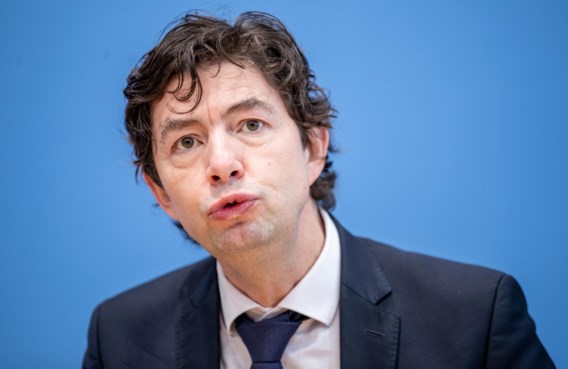 Duitse topviroloog pleit voor 1G: ‘Omikron herschrijft de regels’