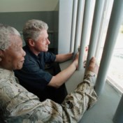 Zuid-Afrika woest om veiling sleutel van celdeur Nelson Mandela