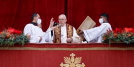 Paus roept op tot ‘dialoog’, tegenover neiging om ‘op zichzelf terug te plooien’