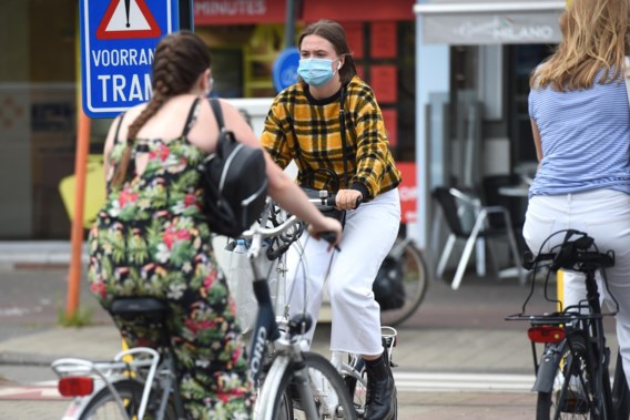 Omikron zorgt al voor stijgende besmettingscijfers bij jongeren en in Brussel