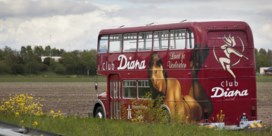 De bus van ‘Sauna Diana’ wordt gerestaureerd  