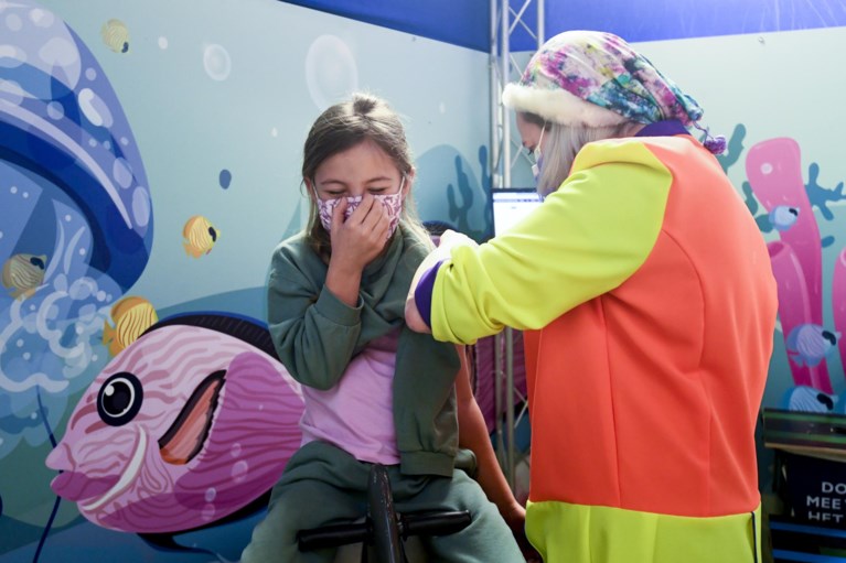 Eerste kindervaccinaties gezet in Gooik 