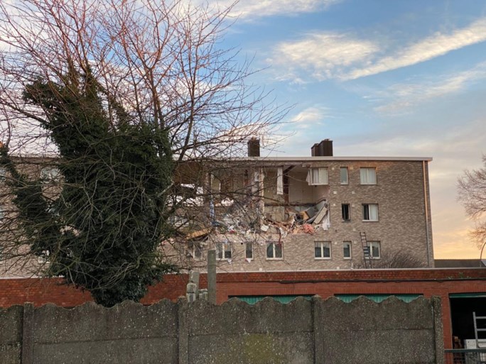 Laatste vermiste bewoner geborgen na gasexplosie, stad opent rouwregister