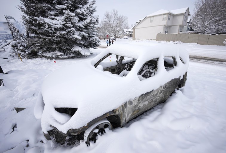 Drie mensen vermist na bosbranden in Colorado, bijna 1.000 huizen verwoest