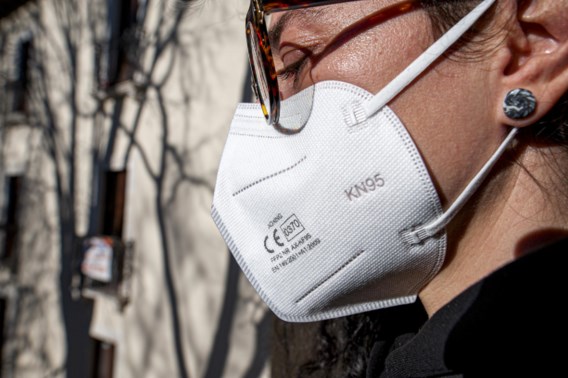 Hoe FFP2-maskers meehelpen in de strijd tegen omikron