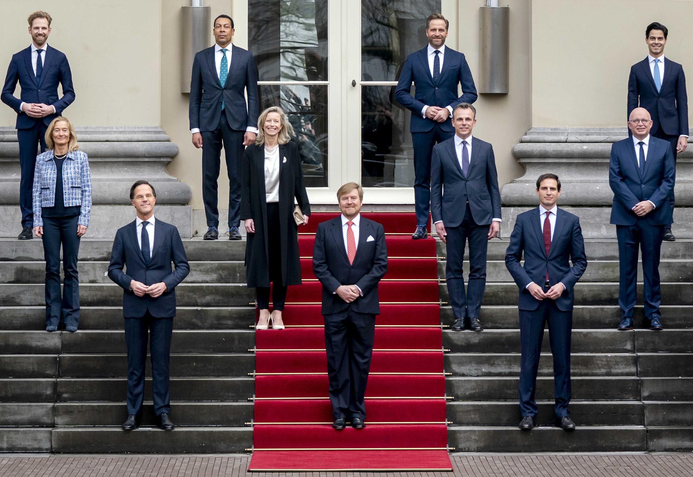 Back from never being gone: Rutte IV has taken oath