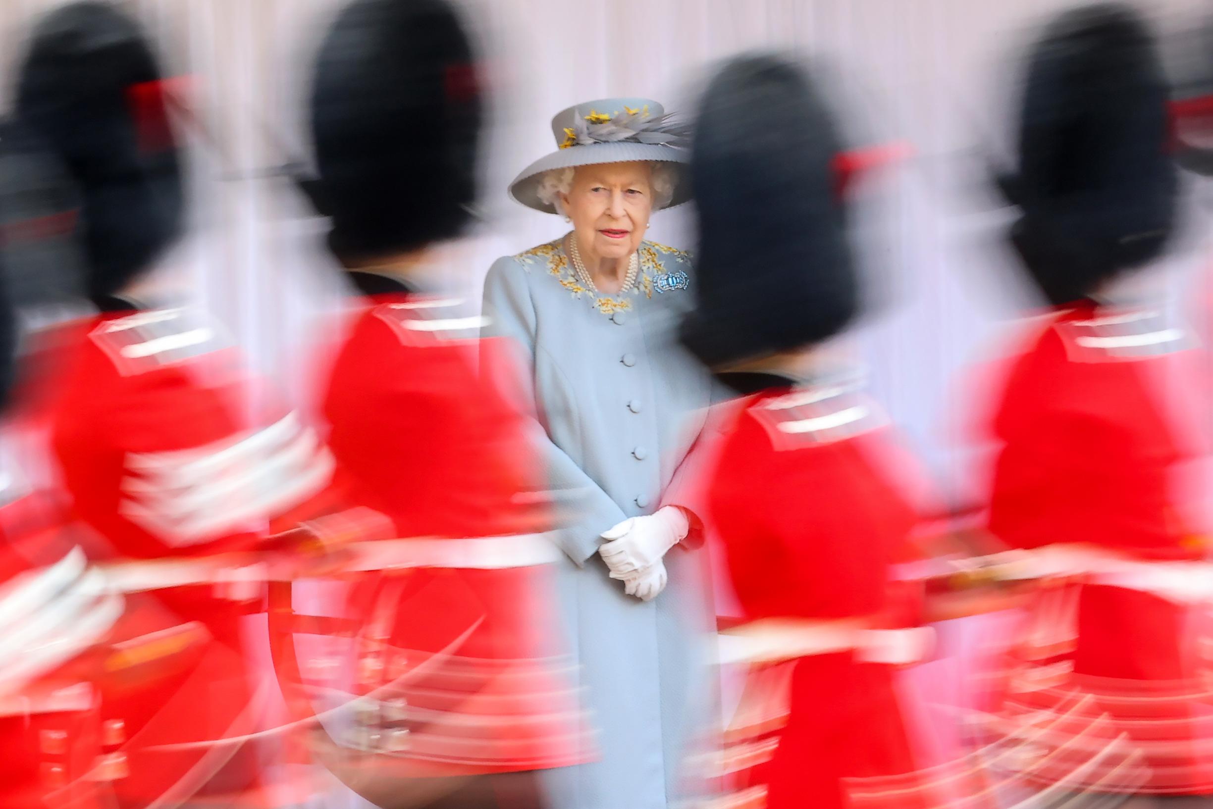 Queen celebrates 70th anniversary with military parade, concert and 60,000 trees