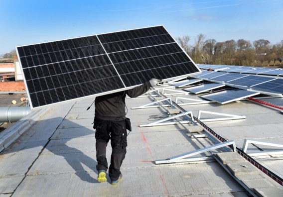 Laatste dag om premie voor zonnepanelen aan te vragen: wie heeft er recht op? En hoe kan ik aanvraag indienen?