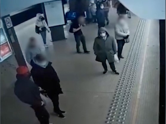 Metroduwer in Brussel blijft aangehouden: ‘Hij weet niet wat er gebeurd is’