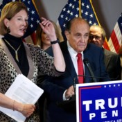 Onderzoekscommissie bestorming Capitool dagvaardt Trumps voormalige advocaat Giuliani  