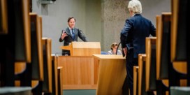 Rutte en Wilders gaan stevig in de clinch tijdens parlementair debat: ‘U luistert nu even!’  