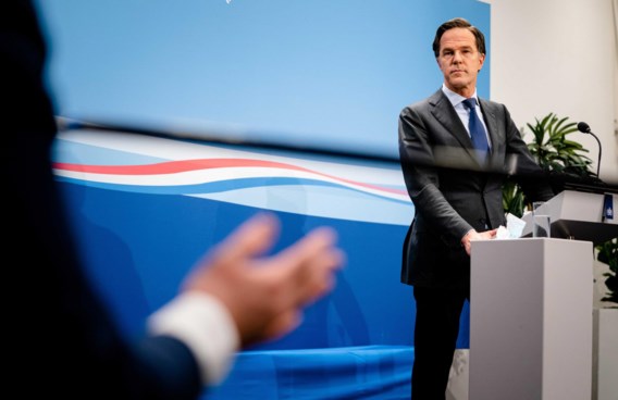 Nederland kondigt versoepelingen aan: ‘We nemen een groot risico’
