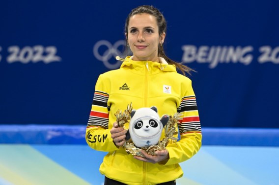 Hanne Desmet verovert eerste Belgische medaille op de 1.000 meter shorttrack: ‘Dit is geweldig’