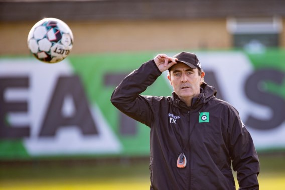 KV Oostende haalt Yves Vanderhaeghe terug als trainer