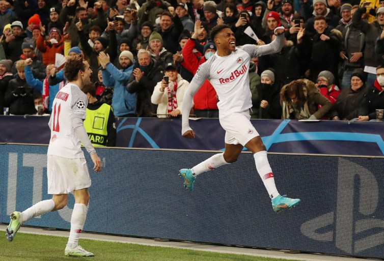 Kingsley Coman verpest stunt van Salzburg tegen Bayern