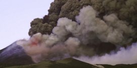 Etna spuwt opnieuw kilometershoge aswolk uit  
