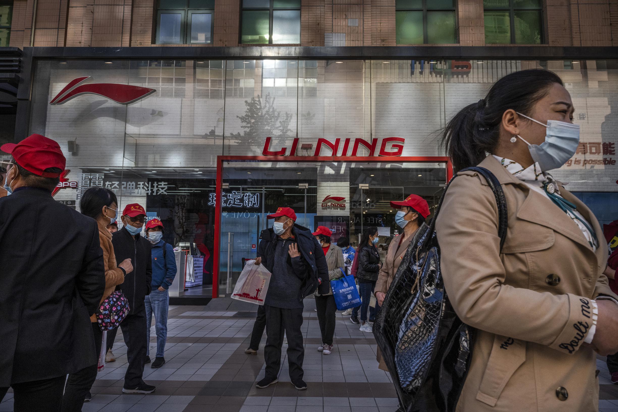 Adidas china shop bloomberg gratis