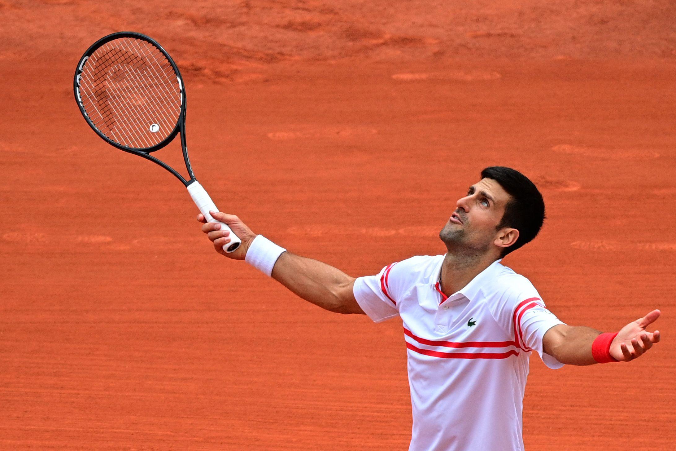 Novak Djokovic kan na afschaffen Franse vaccinatiepas naar Roland Garros