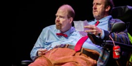 Tom Van Dyck en Bruno Vanden Broecke in 'Zwijg!': geen beweging maar veel humor