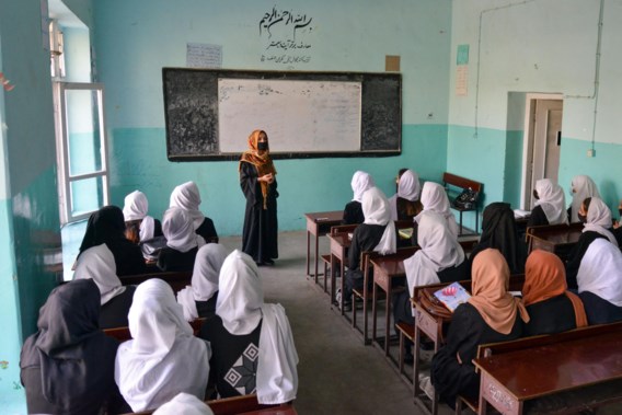 Taliban breken belofte: meisjes mogen dan toch niet naar school 