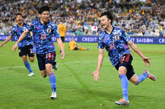 Union-speler Mitoma trapt Japan naar WK in Qatar met twee goals tegen Australië