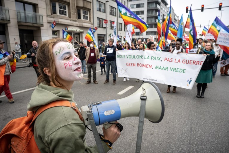 ‘Ik zou nog geen speelgoedgeweer leveren aan Oekraïne’