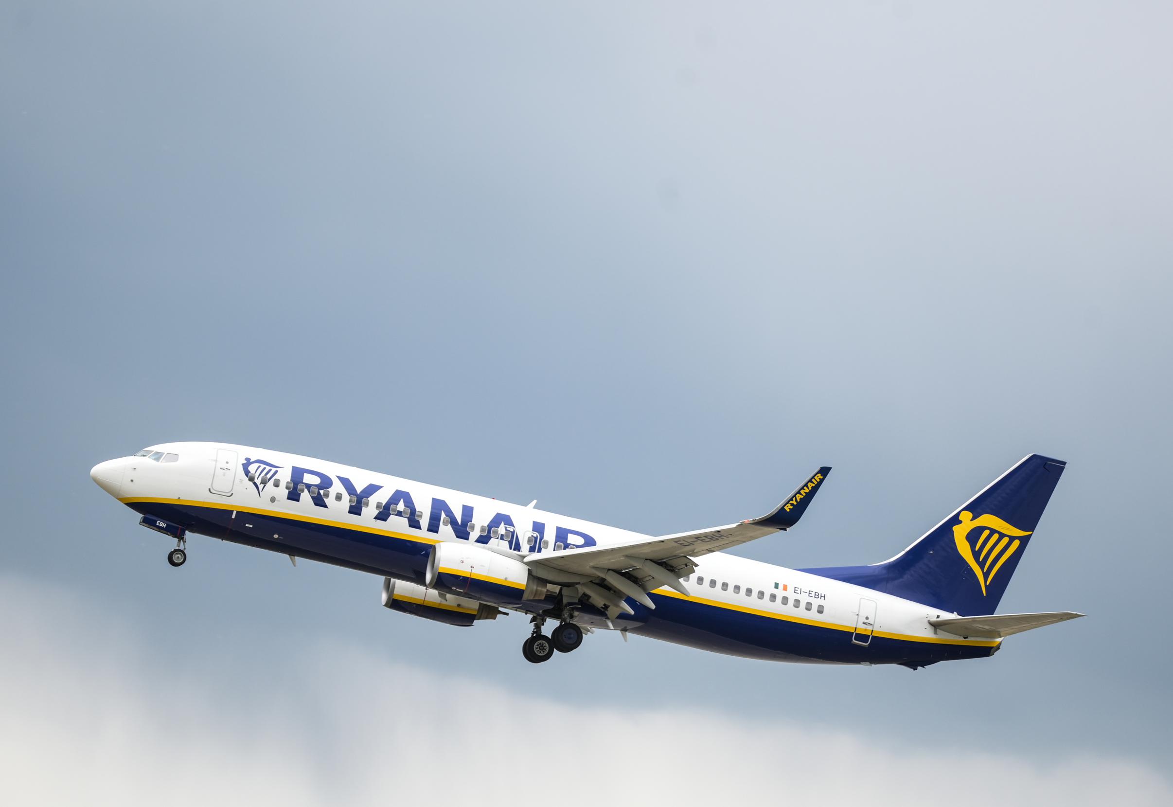 Бортпроводники Ryanair пригрозили объявить забастовку