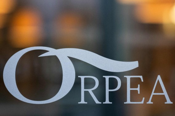 Tachtig families van bewoners dienen klacht in tegen Franse woonzorggroep Orpea
