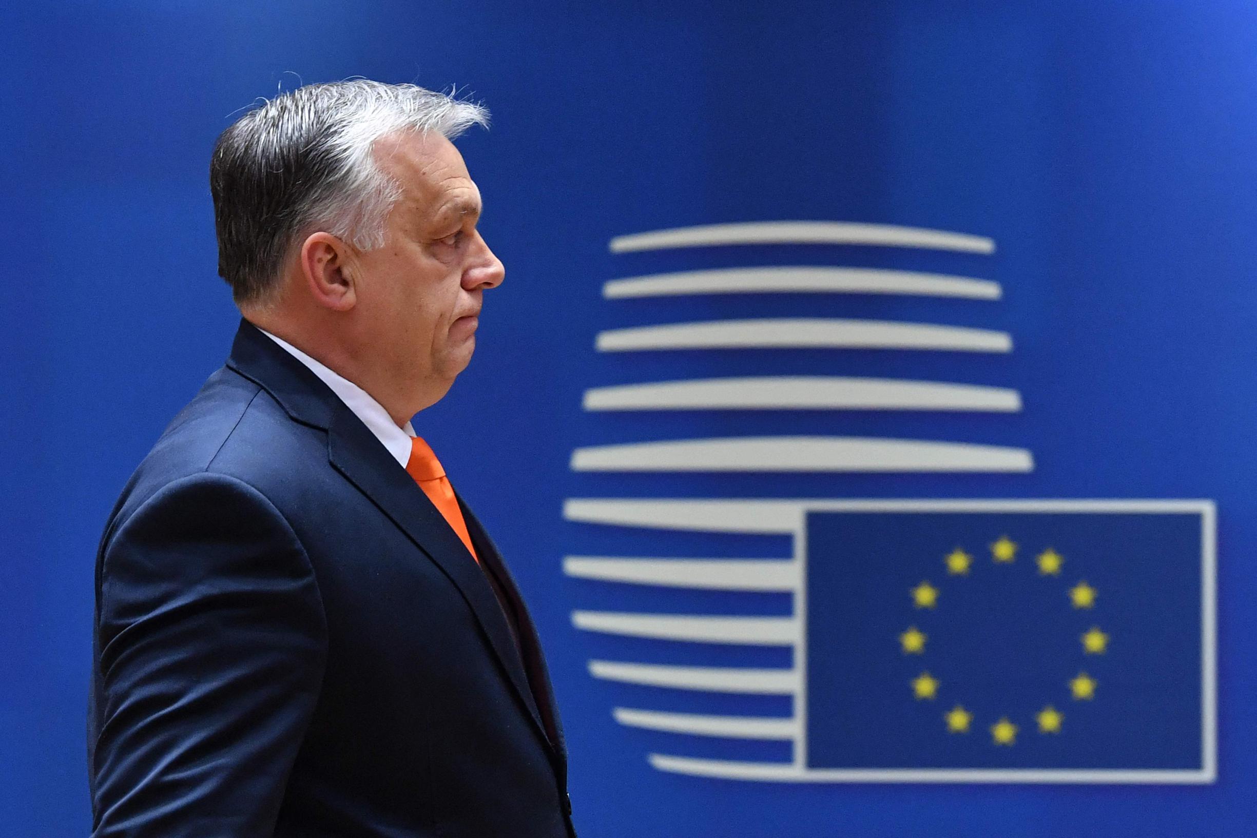 Комиссия принимает меры против коррупции в Венгрии