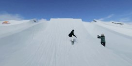 Twee snowboardsters maken successvol zeldzame sprong en breken record op dezelfde dag