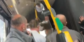 Politie start onderzoek naar hardhandige controle van reizigster op De Lijn-bus