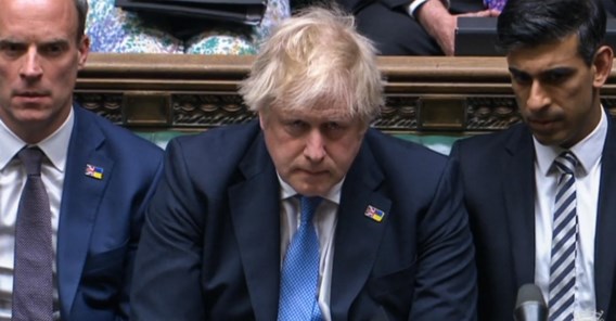 Boris Johnson excuseert zich weer, maar blijft erbij dat hij niet wist dat hij regels schond