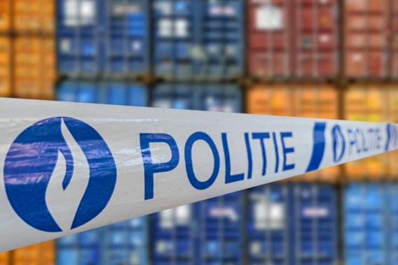 Bekende drugscriminelen opgepakt voor cocaïnesmokkel via haven van Antwerpen
