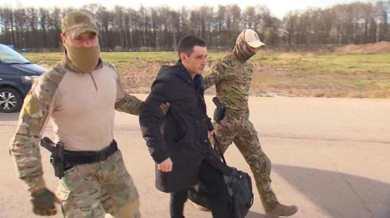 Nieuwe gevangenenruil tussen Moskou en Washington: Amerikaanse marinier geruild voor Russische piloot