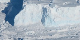 Waarom wetenschappers zich zorgen maken over deze smeltende gletsjer op Antarctica