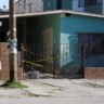 Een onopvallend huisje in de stad Tijuana ... 