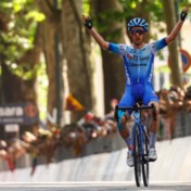 Yates pakt tweede etappezege in Giro, Carapaz verovert het roze
