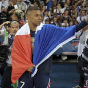 Mbappé blijft in Parijs, met de zegen van de mama en haar advocate
