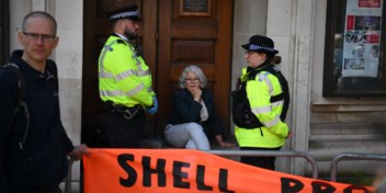 Activisten zetten algemene vergadering oliereus op stelten: 'Shell moet vallen' 