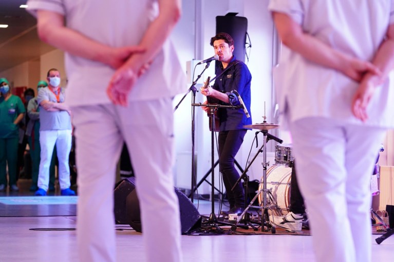 Gentse bluesmuzikant Tiny Legs Tim overleden: ‘Zijn ziel zal altijd bij ons zijn’
