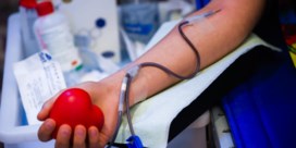 Homoseksuele mannen mogen vanaf volgend jaar sneller bloed doneren