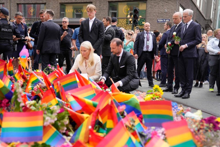 Zeker twee doden na terreuraanslag nabij lgbti-bar in Oslo