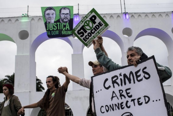 Brazilianen achten Bolsonaro medeplichtig aan dubbele Amazonemoord