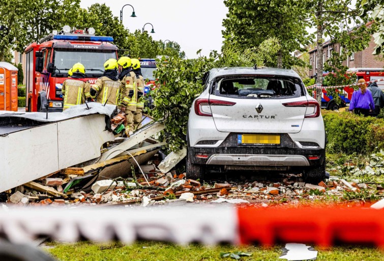 Один погибший, десять раненых и большой ущерб, нанесенный штормом в Нидерландах