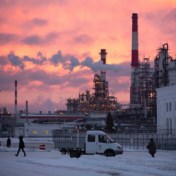 Waarom een prijsplafond voor Russische olie niet evident is