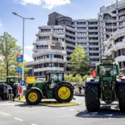 Boerenprotest in Nederland escaleert: boeren zoeken politici thuis op